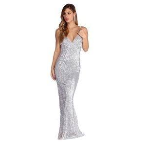 Silver Windsor specialty prom dress, size L